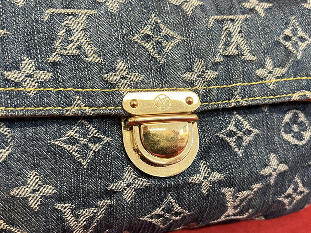 Louis Vuitton Pochette Accessoires Denim/Jeans Clutch Monogram 2006
