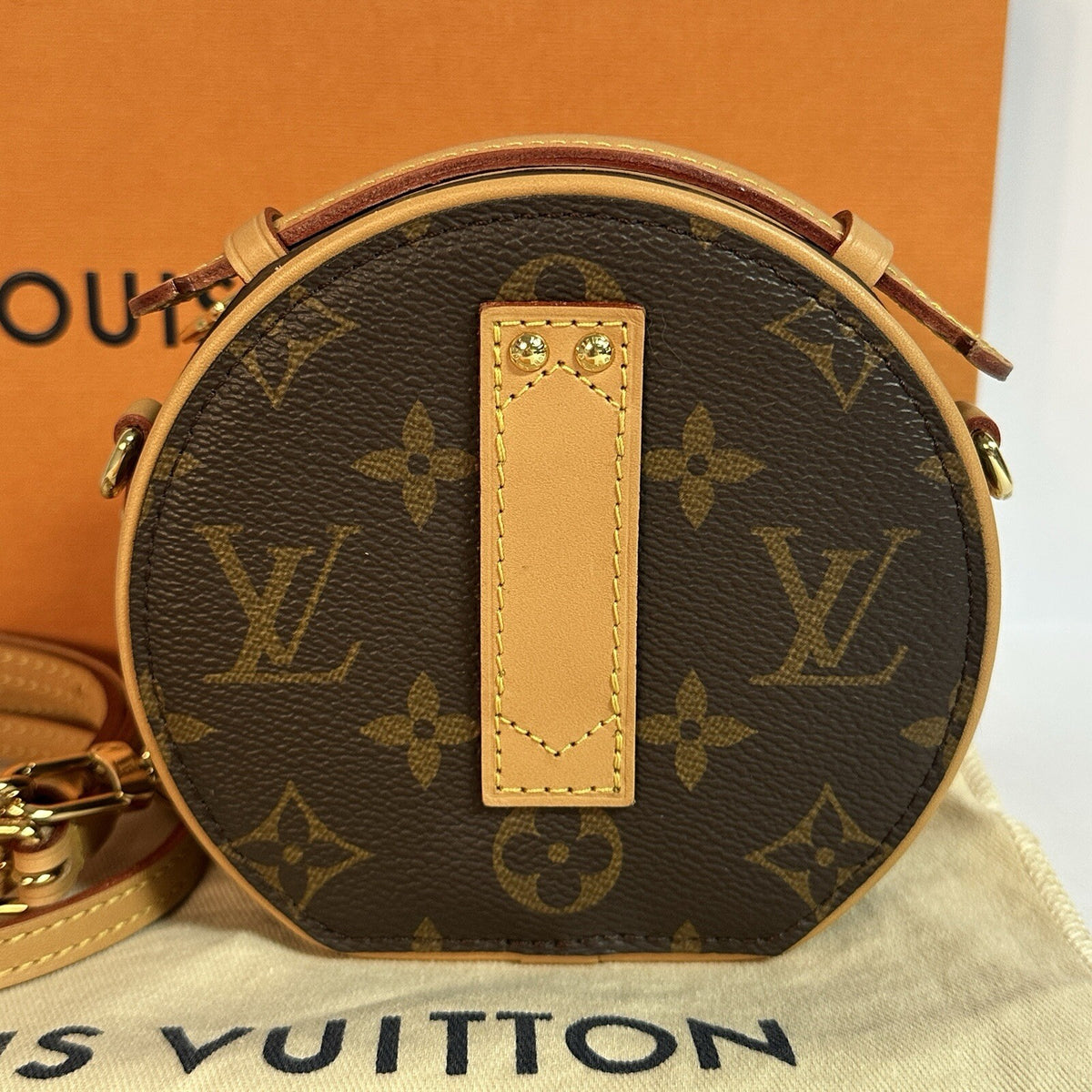 Louis Vuitton Mini Boîte Chapeau M44699 2way Monogram Umhängetasche