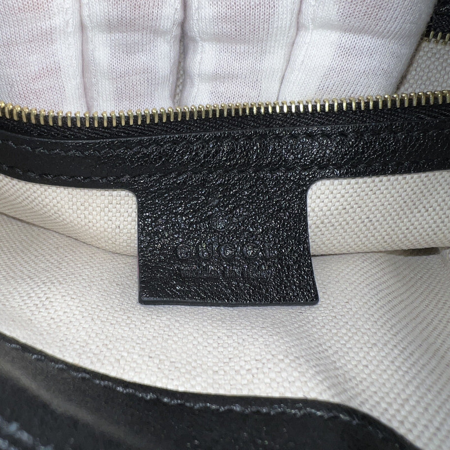 Gucci small GG Hobo Shoulder Bag Leather Black/Gold kleine Umhängetasche Schwarz