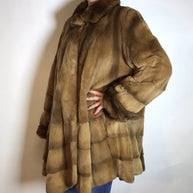 Traumhafter geschorener 3/4 Nerzmantel braun vom Kürschner Gr. 42/44 Damen