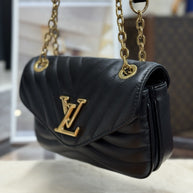 Louis Vuitton New Wave Chain PM Umhängetasche Leder Schwarz Gold M20687