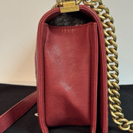 Chanel Boy Medium Flap Bag Caviar Burgunderrot & antique Gold Umhängetasche 2018