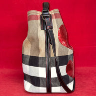 Burberry Ashby Tote Bag Herz Hobo Umhängetasche Heart Limited Edition