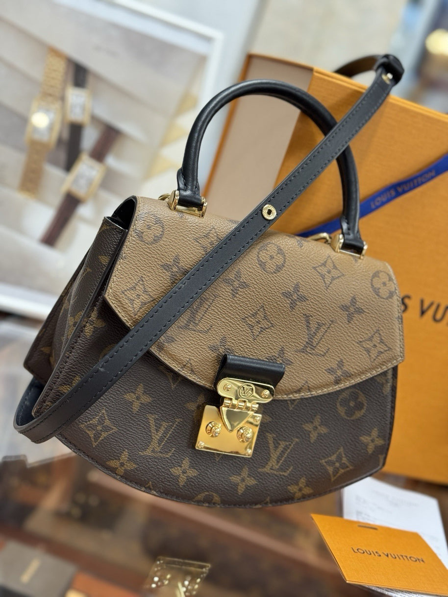 Louis Vuitton M46548 Tilsitt Monogram Reverse Umhängetasche 2024 TOP