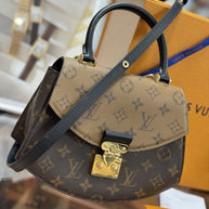Louis Vuitton M46548 Tilsitt Monogram Reverse Umhängetasche 2024 TOP