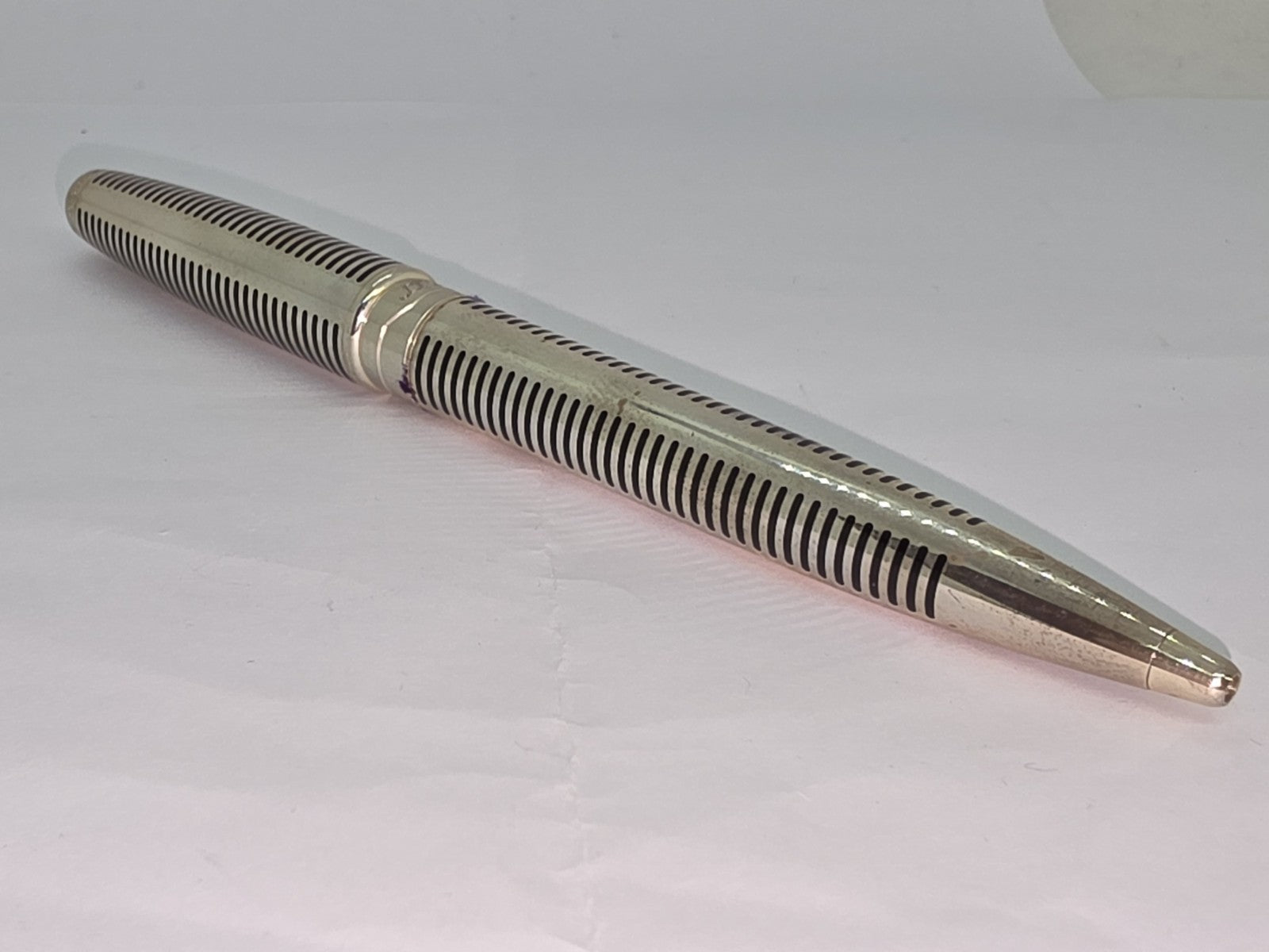 ST Dupont Olympio Laque De Chine Sterling Silver Large Ball Point 485100