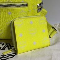 MCM Stark Rucksack + Portemonnaie Visetos Neon Gelb