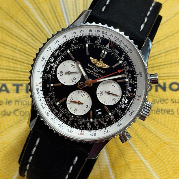 Breitling Navitimer 01 AB0120 Herrenuhr 43mm Schwarz, Edelstahl