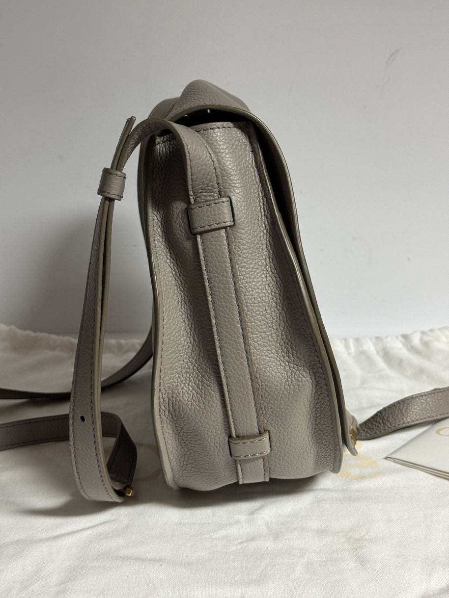 Chloé Marcie Medium Saddle Bag Cashmere Grey Umhängetasche Grau NEU