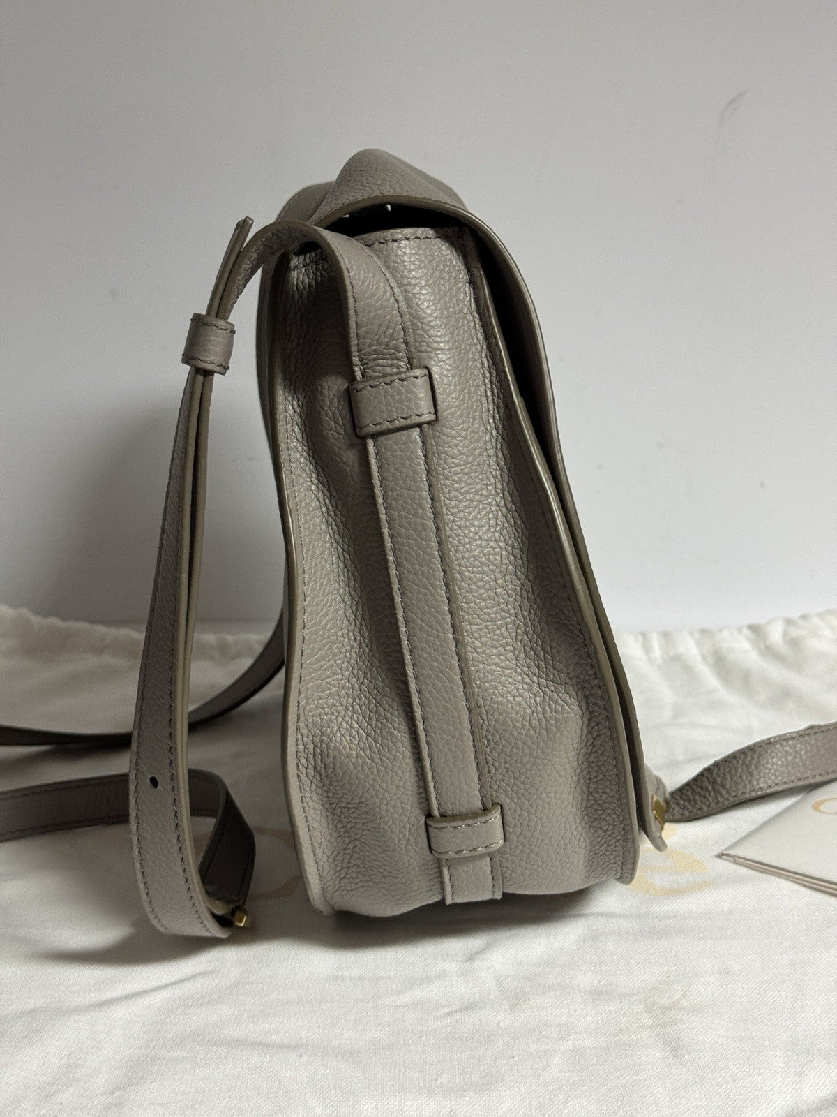 Chloé Marcie Medium Saddle Bag Cashmere Grey Umhängetasche Grau NEU