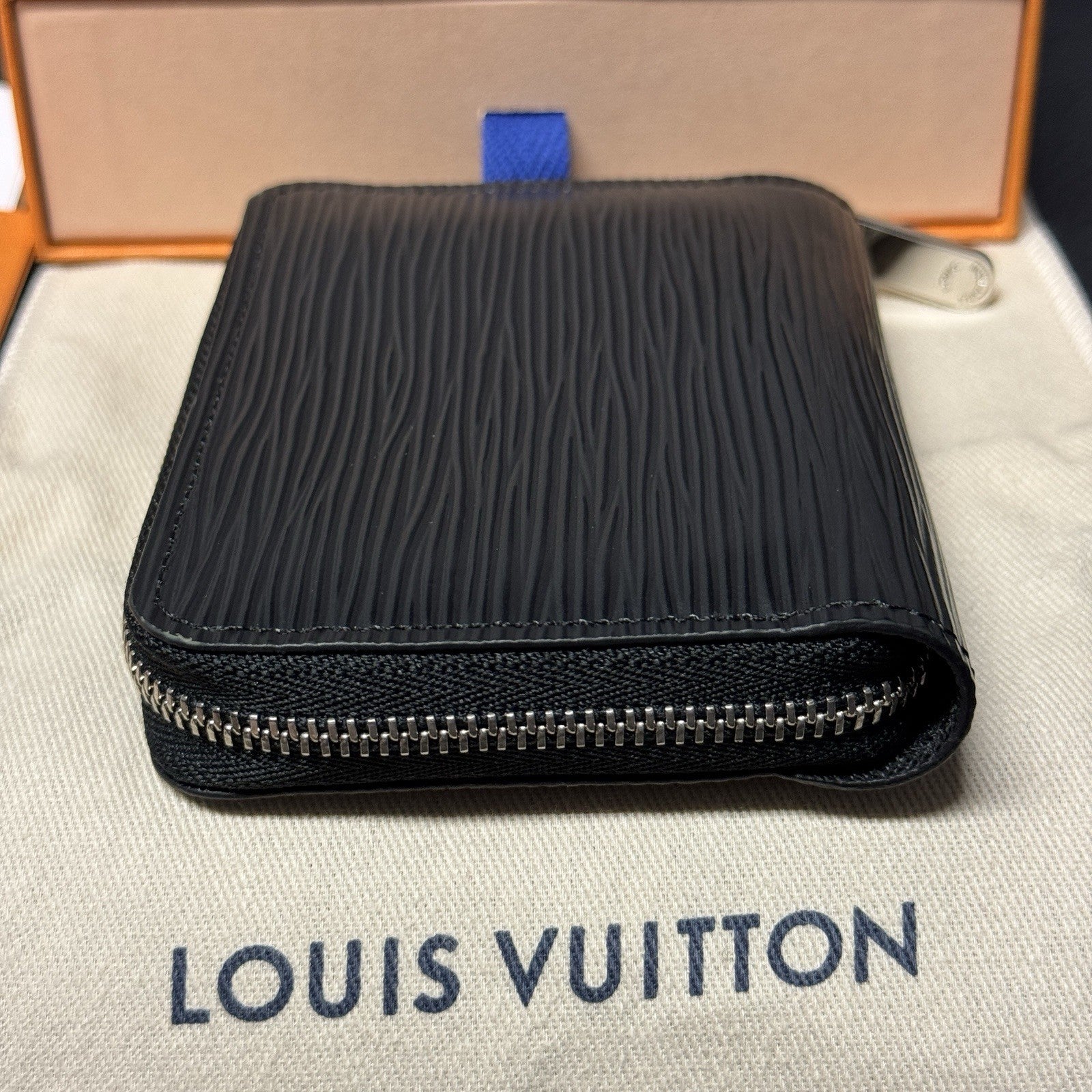Louis Vuitton Zippy Coin Geldbörse Epi Leder Schwarz mit orig. Rechnung
