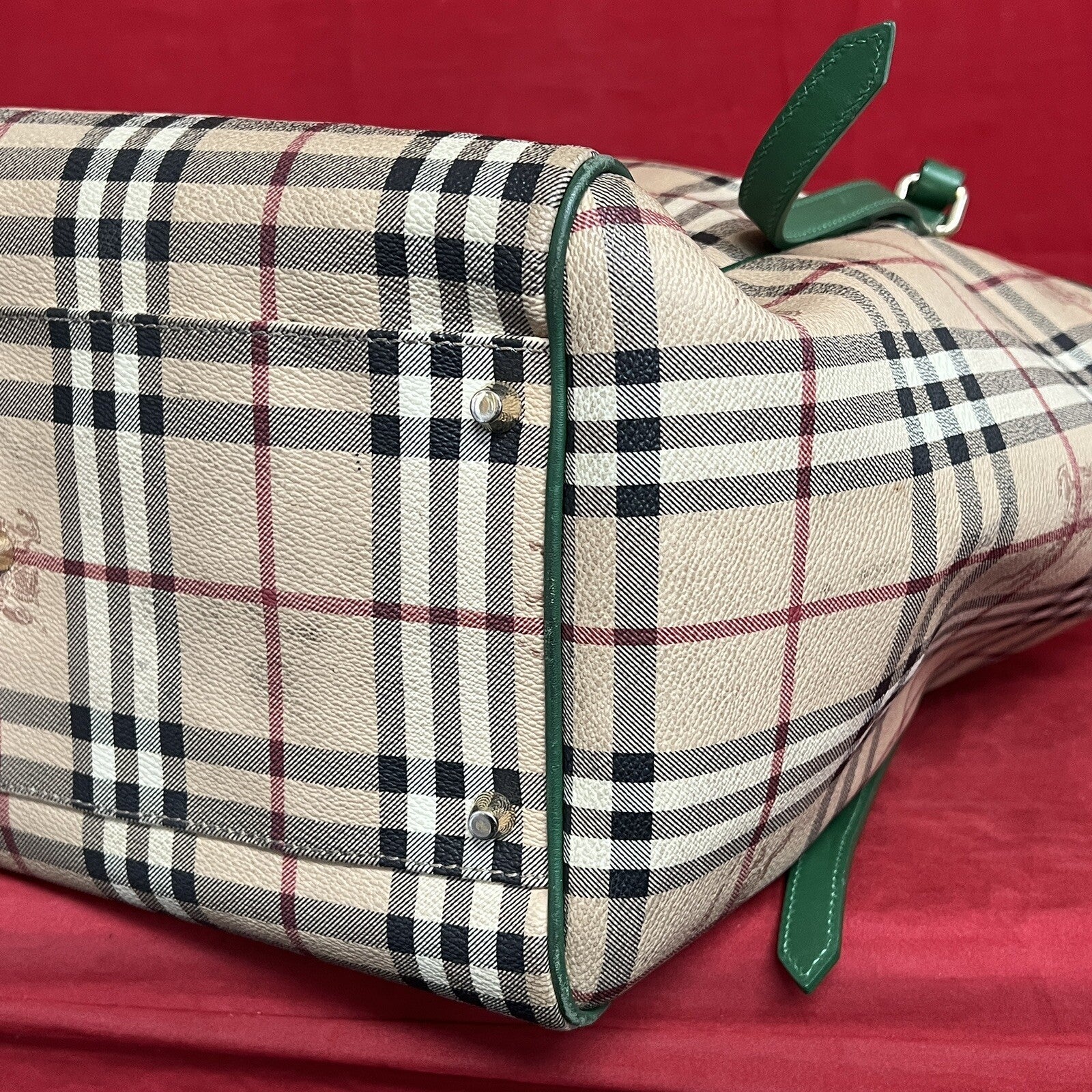 Große Burberry Shopper Damen Schultertasche Leder Beige & Grün Nova Check