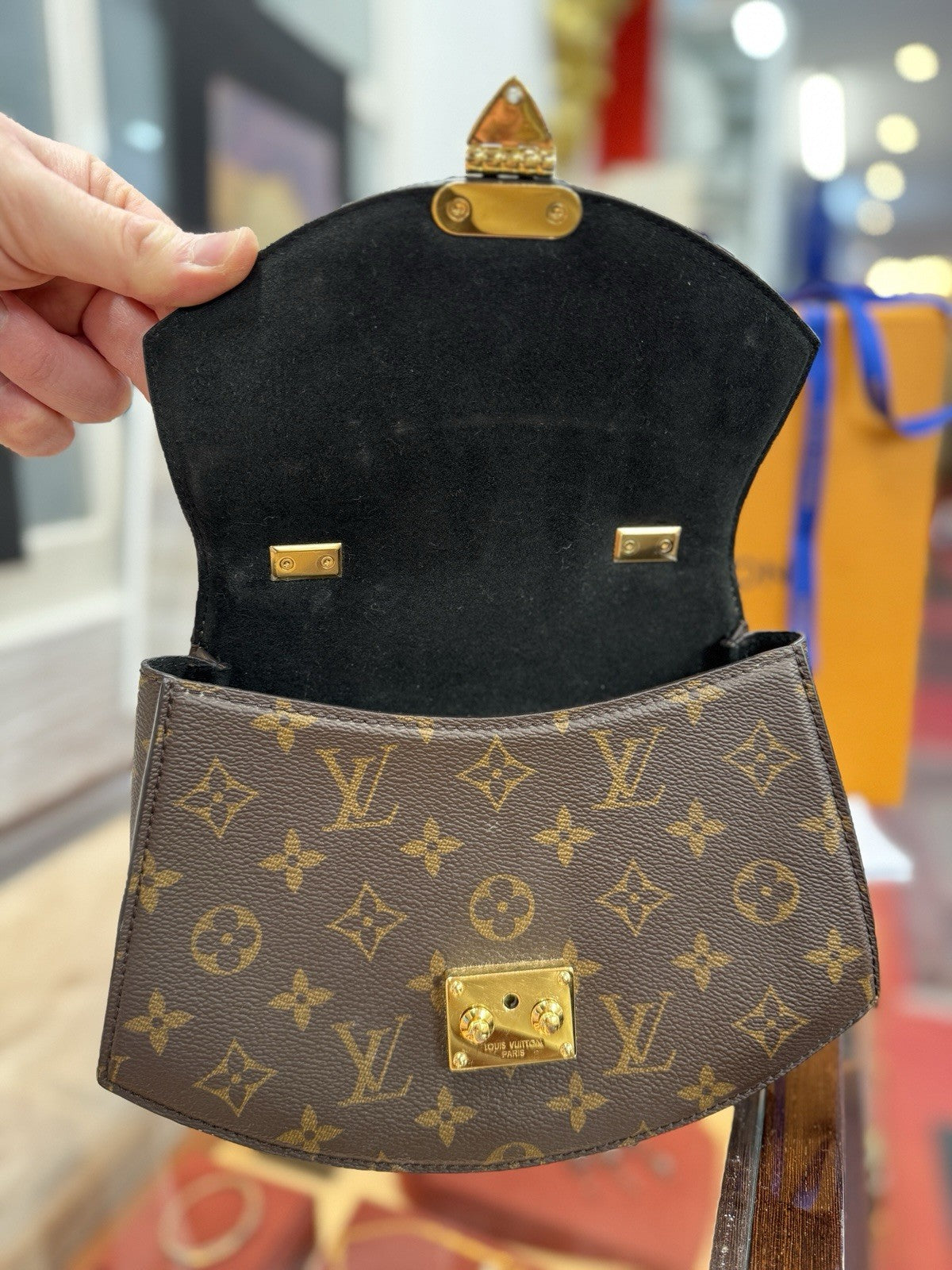 Louis Vuitton M46548 Tilsitt Monogram Reverse Umhängetasche 2024 TOP