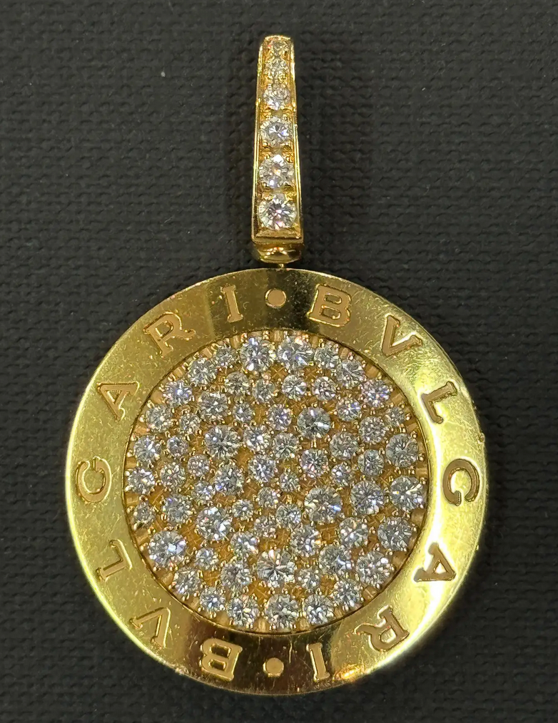 Bvlgari Roma Collana Anhänger aus 18K Gelbgold mit 2,7 ct Diamanten