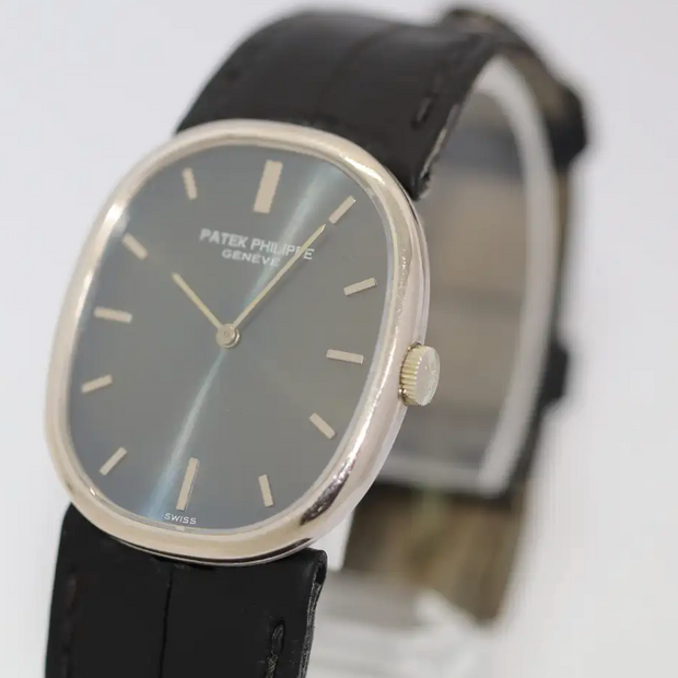 Patek Philippe Golden Ellipse d’Or Ref. 3848 Weißgold Blaues Zifferblatt 1970er