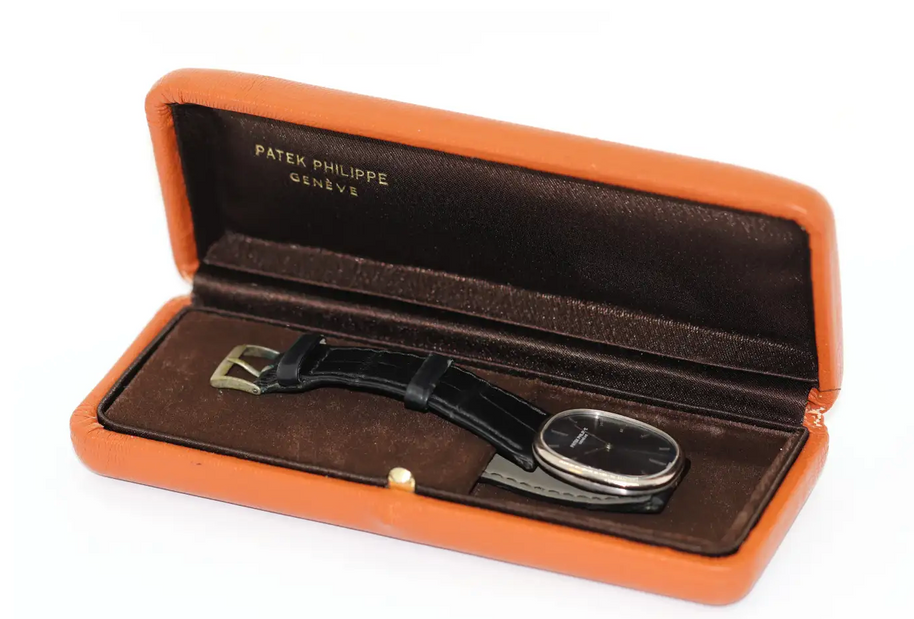 Patek Philippe Golden Ellipse d’Or Ref. 3848 Weißgold Blaues Zifferblatt 1970er