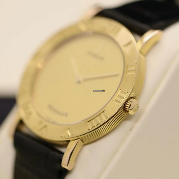 Corum Romvlvs Romulus 18K Gold 35mm Referenz 50.701.56
