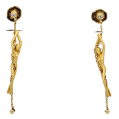 Carrera y Carrera Ohrringe „Nude Woman“ aus 18K Gelbgold mit Diamanten