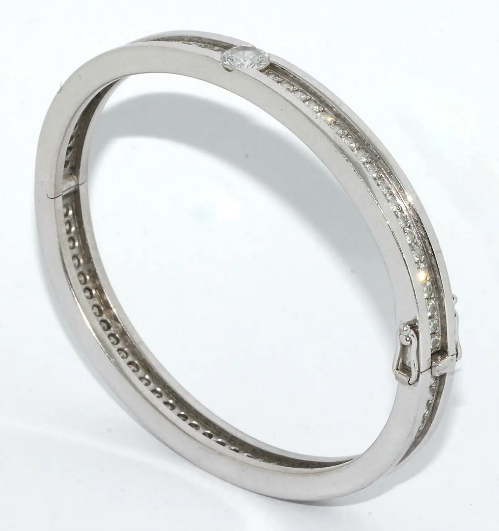 Willer Diamant Armreif aus 18K Weißgold mit Solitär & Brillanten