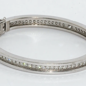 Willer Diamant Armreif aus 18K Weißgold mit Solitär & Brillanten