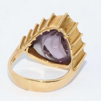 Cadeaux Ring aus 18K Gelbgold mit Amethyst als Muschel & Diamanten