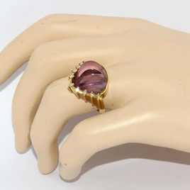 Cadeaux Ring aus 18K Gelbgold mit Amethyst als Muschel & Diamanten
