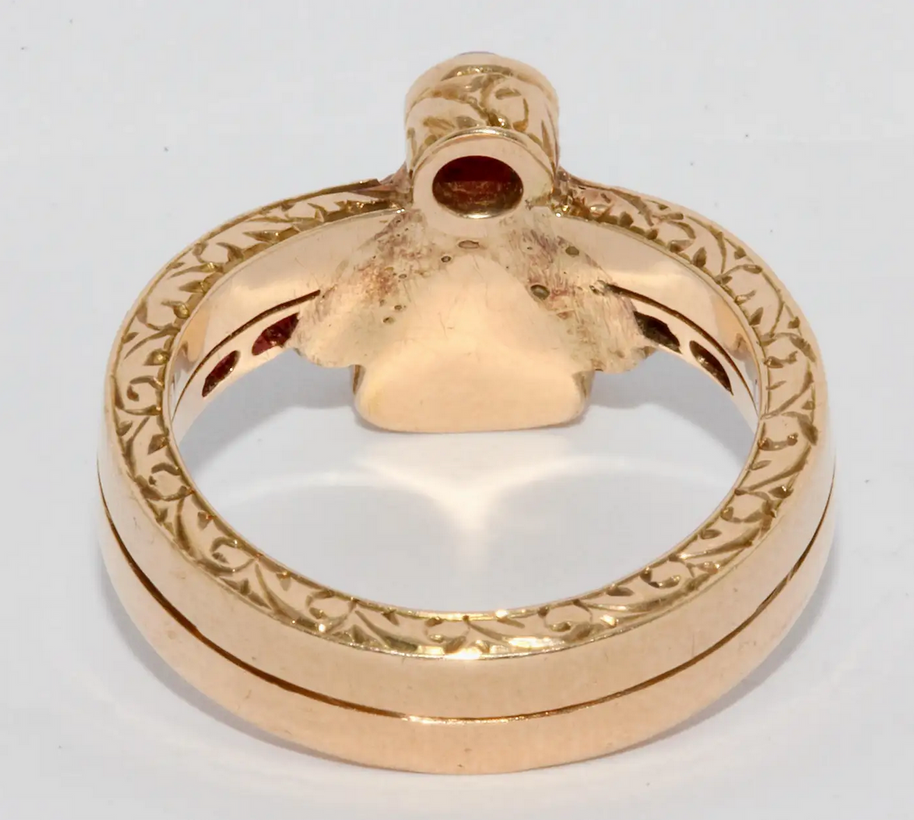 Antiker Goldring mit Rosenschliff-Diamant & Rubinen – Viktorianisch, 19. Jh.