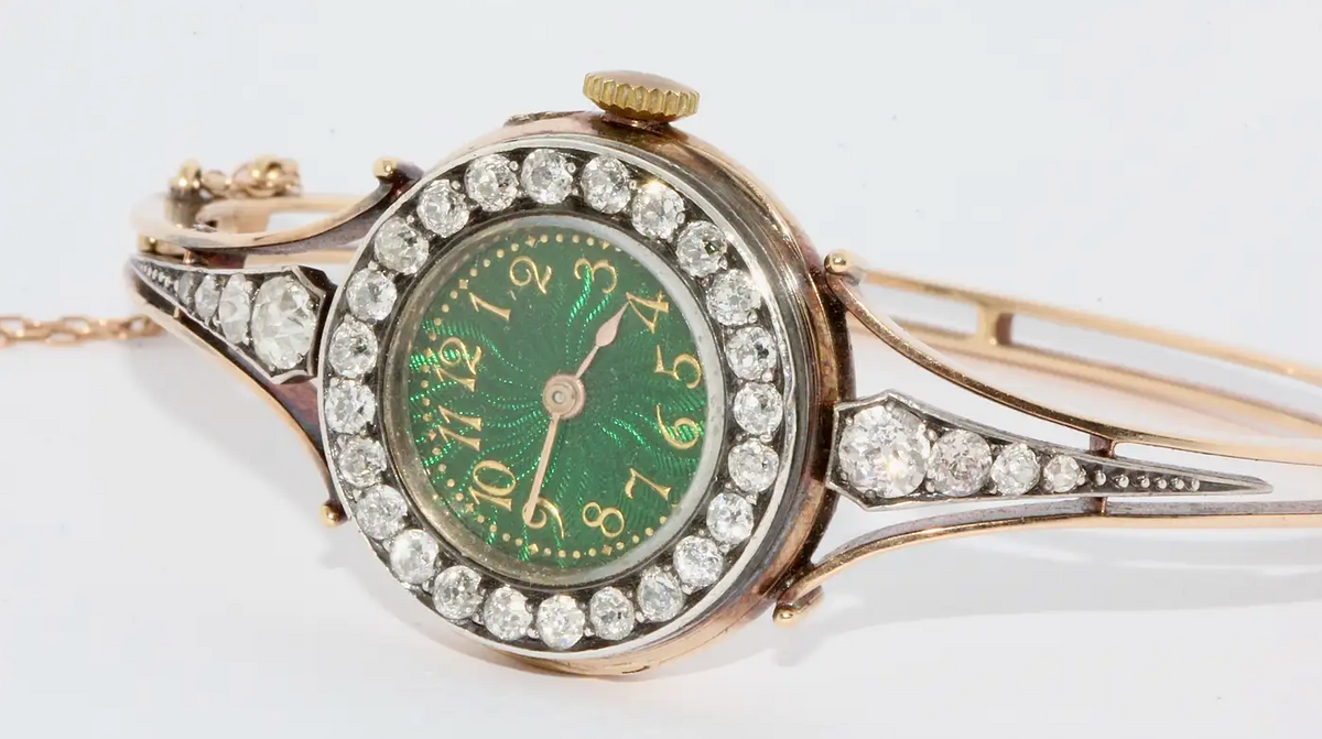 Le Roy et Fils Damenarmbanduhr aus Gold mit Diamanten & grünem Emaille-Zifferblatt