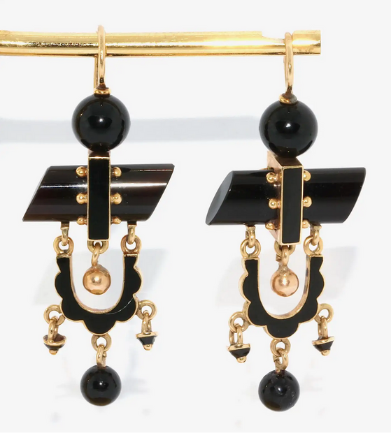 Antike Onyx-Ohrringe aus Gold mit schwarzem Emaille – Viktorianisch