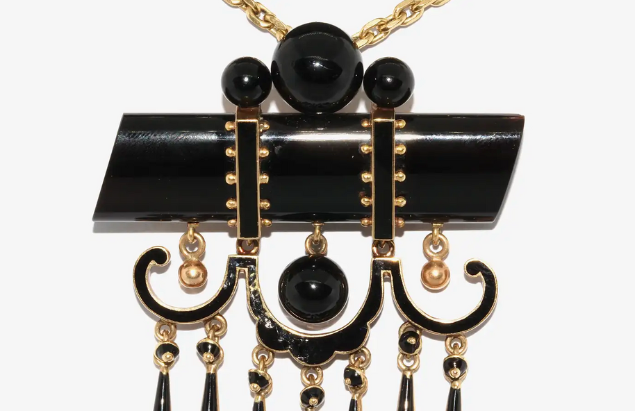 Antiker großer Onyx-Anhänger aus Gold mit schwarzem Emaille – Viktorianisch