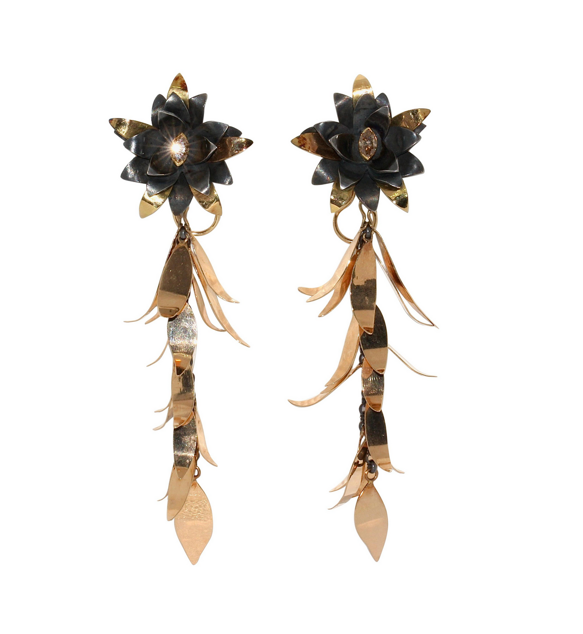 Große Designer-Ohrringe mit Diamanten aus 18 Karat Bicolor-Gold und Feinsilber