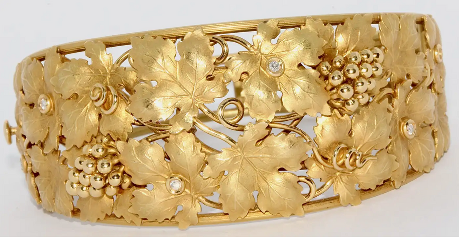 18 Karat Gold Armreif mit Diamanten, Trauben- und Weinlaubmotiv