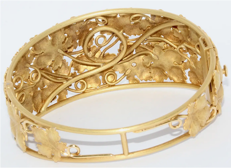 18 Karat Gold Armreif mit Diamanten, Trauben- und Weinlaubmotiv