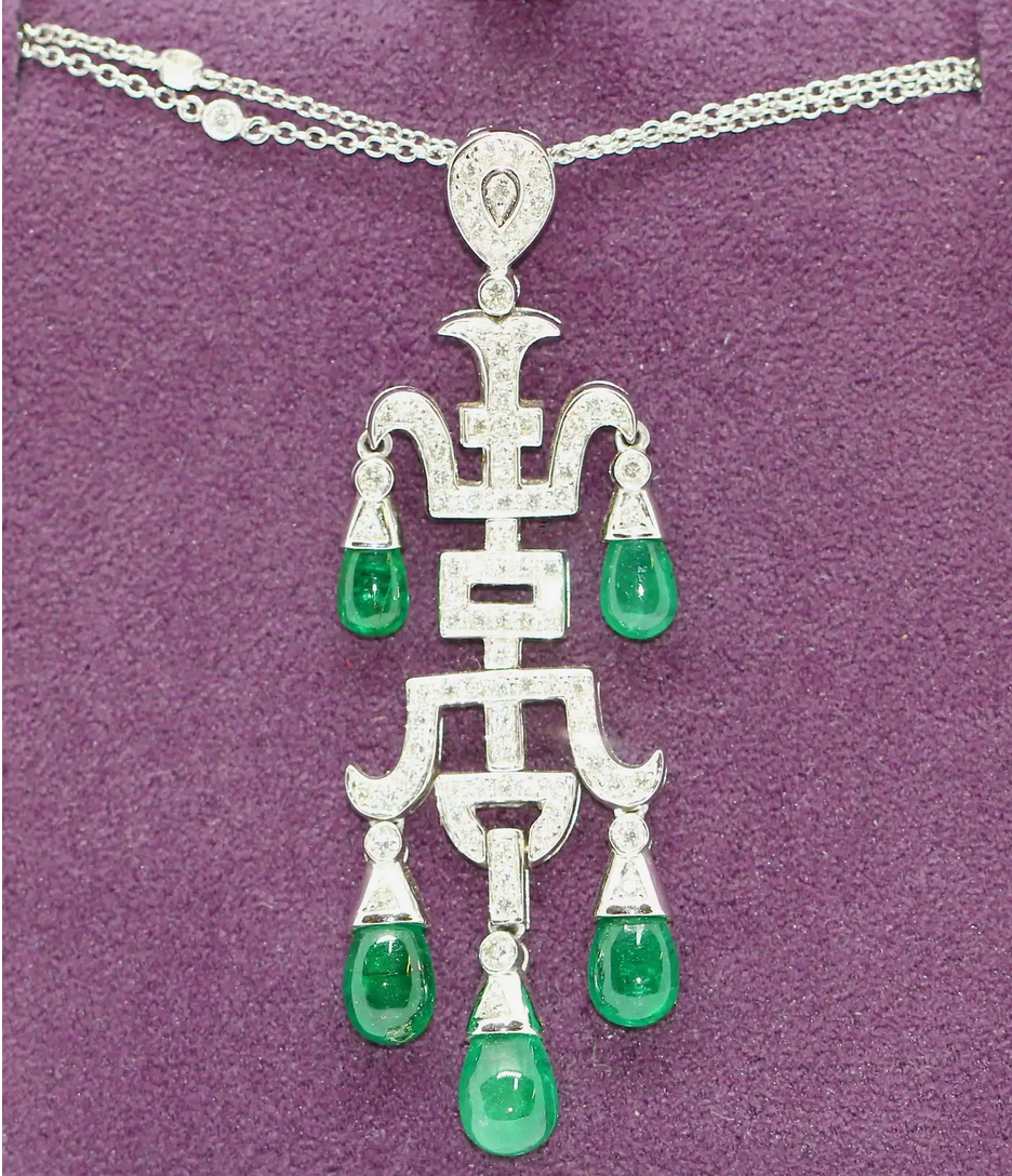 Atemberaubendes Diamant-Smaragd-Collier, Anhänger in 18 Karat Weißgold