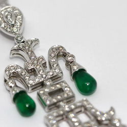 Atemberaubendes Diamant-Smaragd-Collier, Anhänger in 18 Karat Weißgold