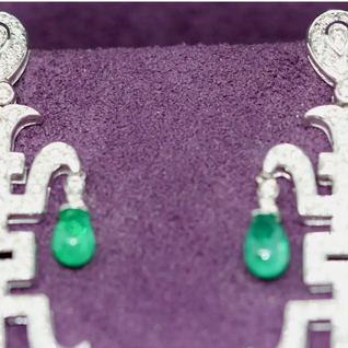 Prächtige Diamant-Smaragd-Ohrringe in 18 Karat Weißgold