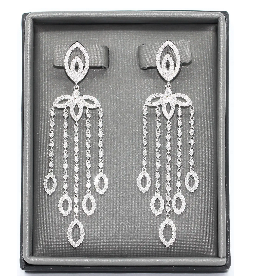Elegante Diamant-Ohrringe in 18 Karat Weißgold