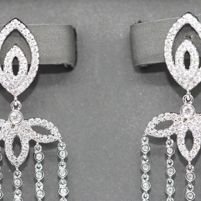 Elegante Diamant-Ohrringe in 18 Karat Weißgold