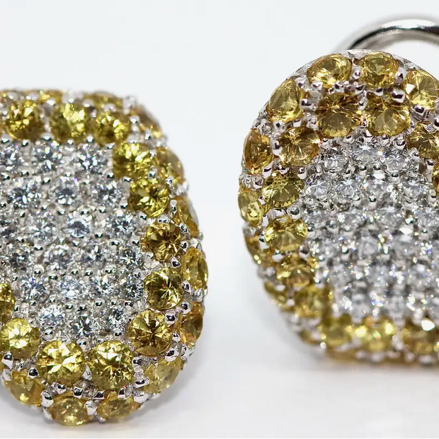 Pasquale Bruni Herz-Ohrstecker aus 18 Karat Weißgold mit Diamanten und gelben Saphiren