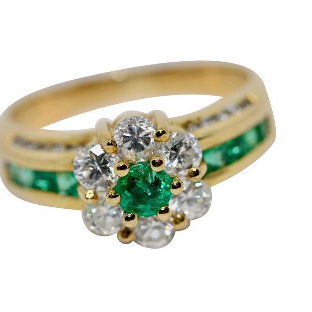 Türler Ring aus 18 Karat Gelbgold mit Diamanten und Smaragden