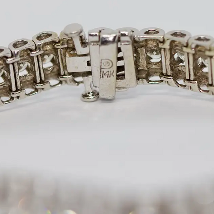 Tennisarmband Weißgold mit 52 Diamanten ca. 5,2 ct