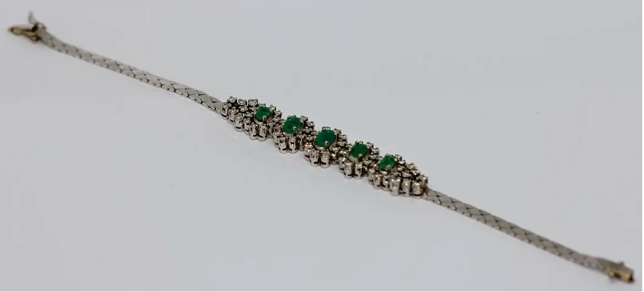 Weißgold-Armband mit Smaragden und Diamanten