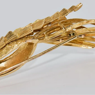 Vogel-Brosche aus 18 Karat Gold mit Rubin und Diamanten