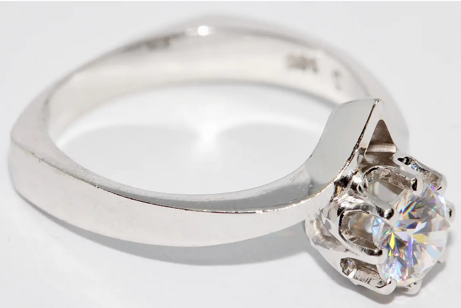 Solitärring Weißgold mit 0,8 Karat Diamant, Top Wesselton VVS2