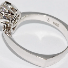 Solitärring Weißgold mit 0,8 Karat Diamant, Top Wesselton VVS2