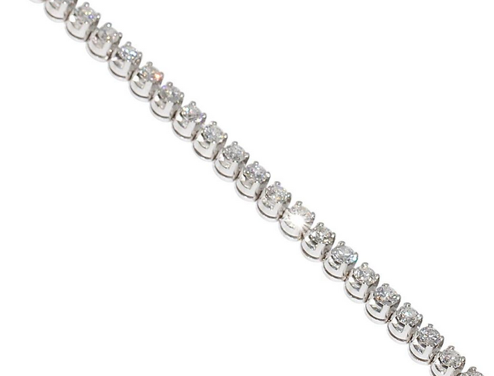 Tennisarmband aus 18 Karat Weißgold mit 41 Diamanten, ca. 4 Karat