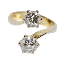 Toi-et-Moi-Ring aus 18 Karat Gelbgold mit zwei Diamanten von zusammen ca. 2,1 Karat