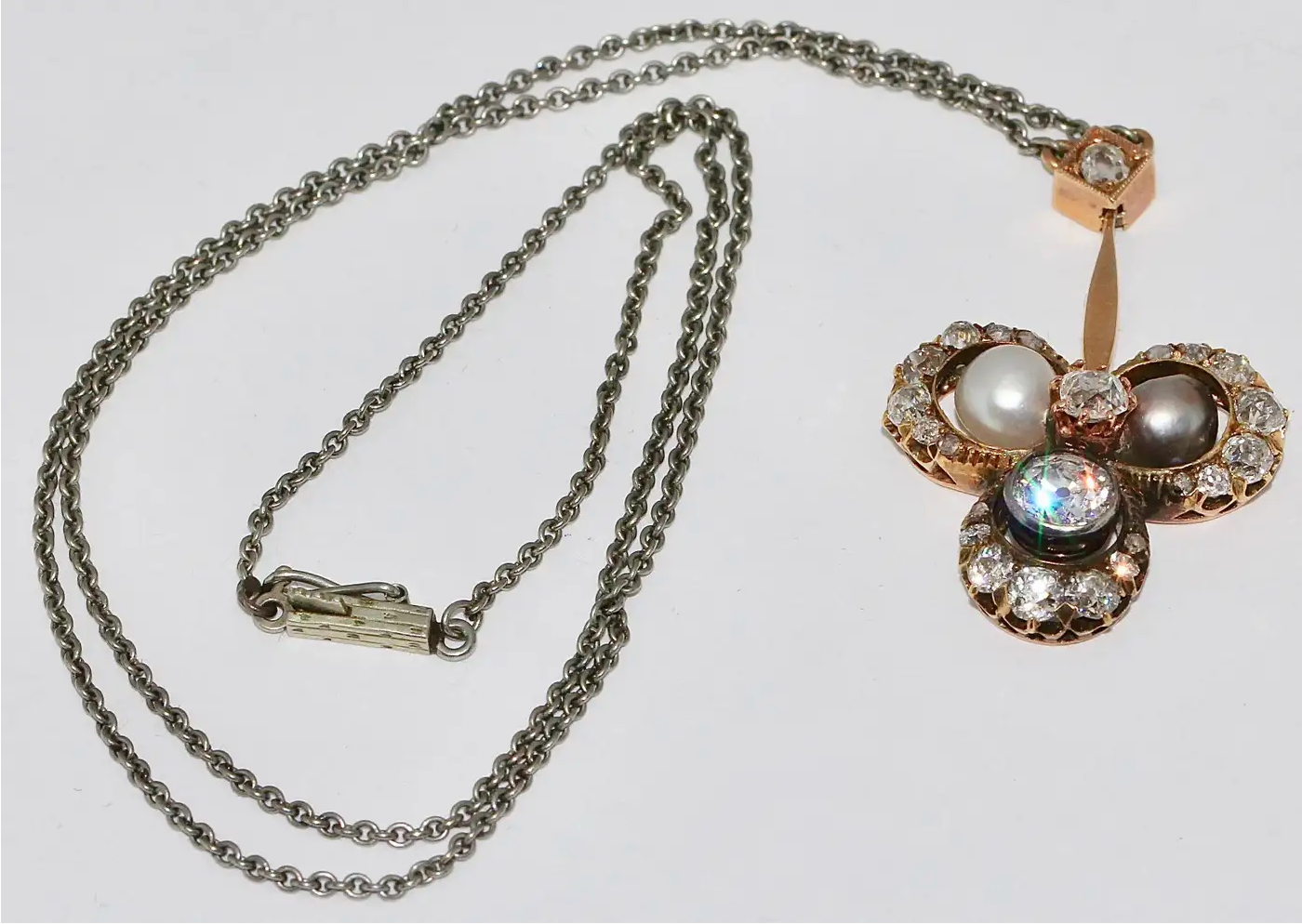 Antikes Jugendstil-Collier aus Gold mit Diamanten und Naturperlen