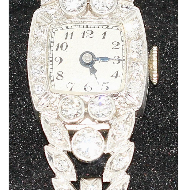 Antike Damenarmbanduhr aus Platin mit Diamanten – Jugendstil