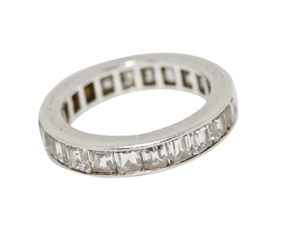 Van Cleef & Arpels Memoire Diamantring aus Platin – Baguette-Fassung, Eternity Band